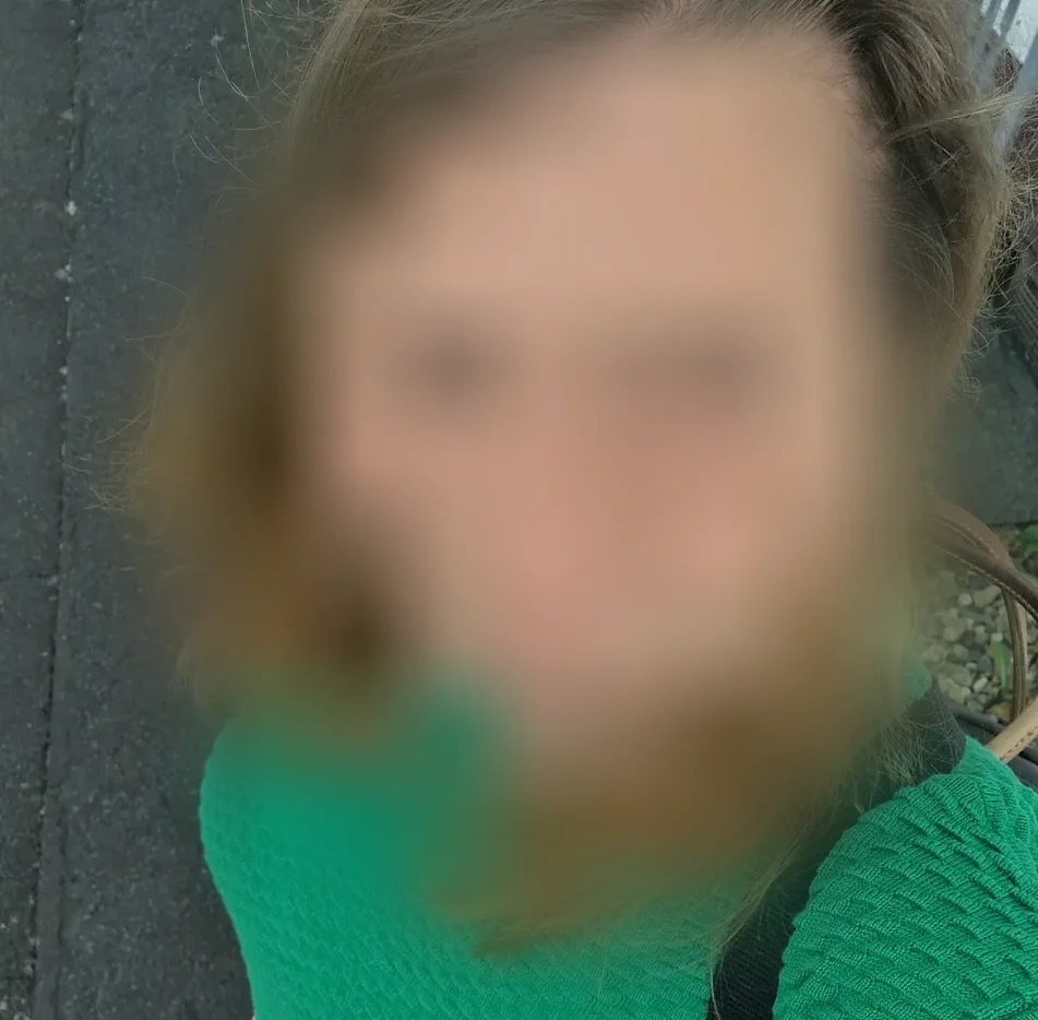 Esra, 32